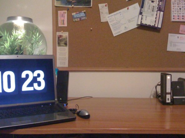Mac-less