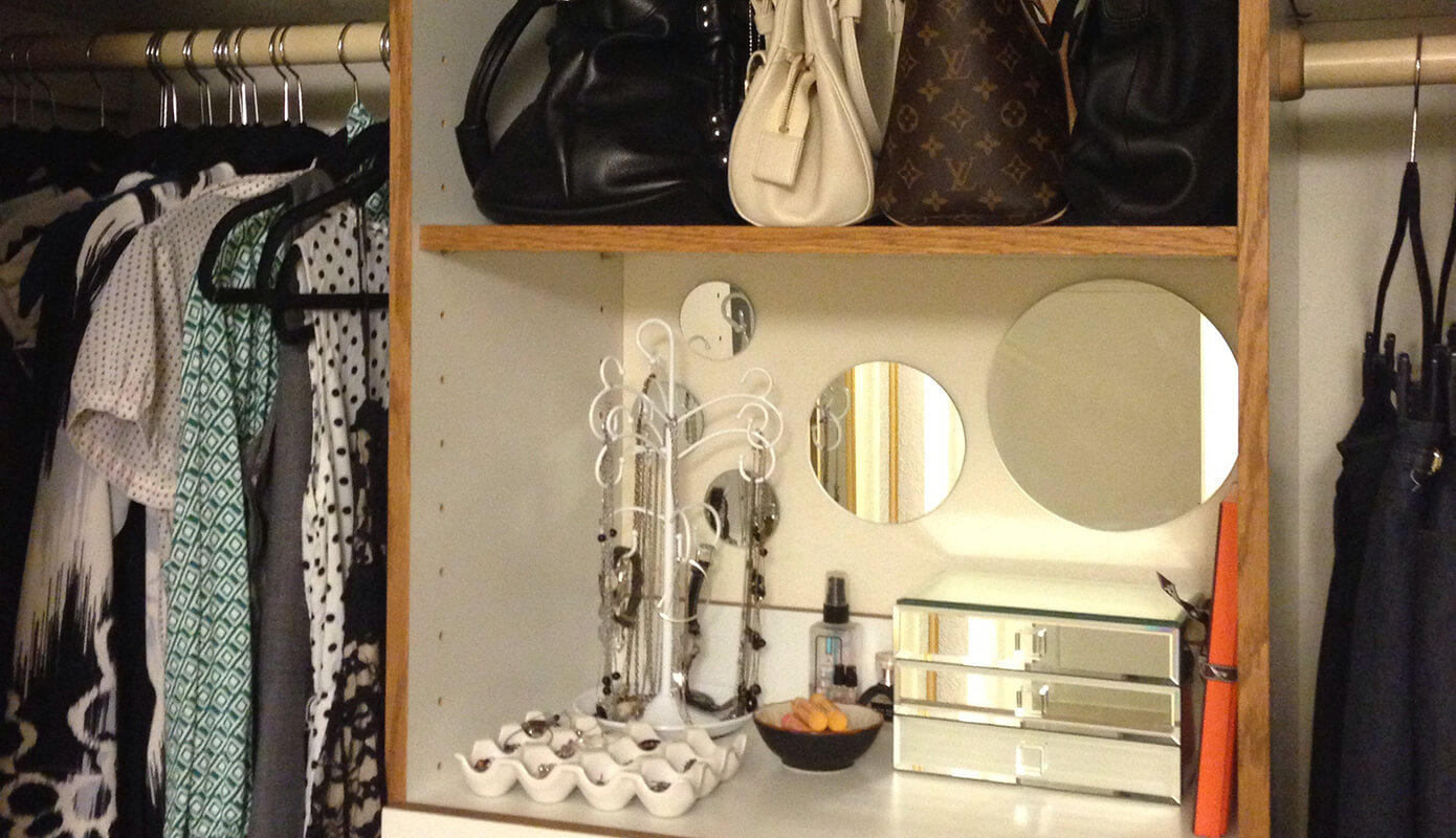My Organized Closet #thelovelygeek