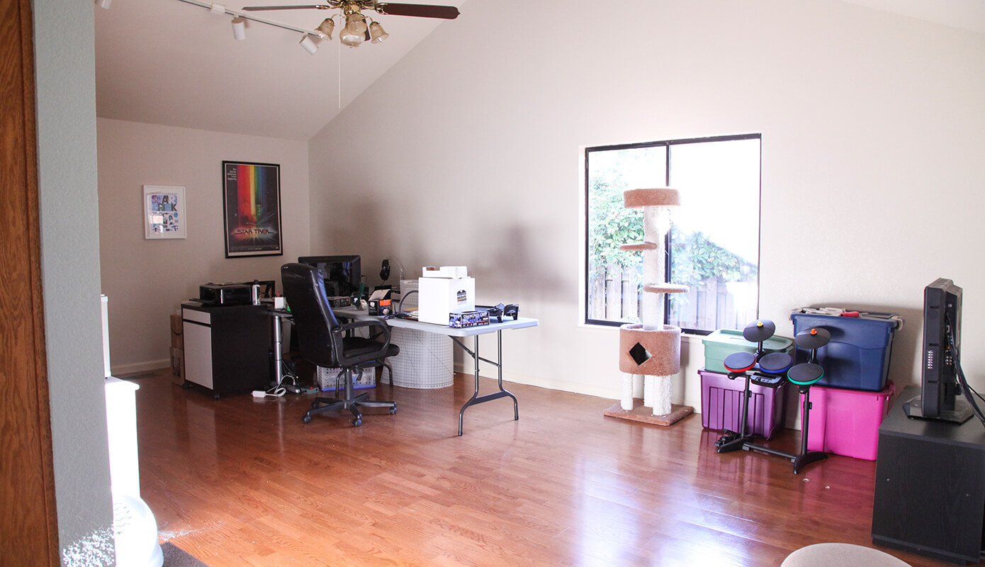 Entertainment/Media/Bonus Room