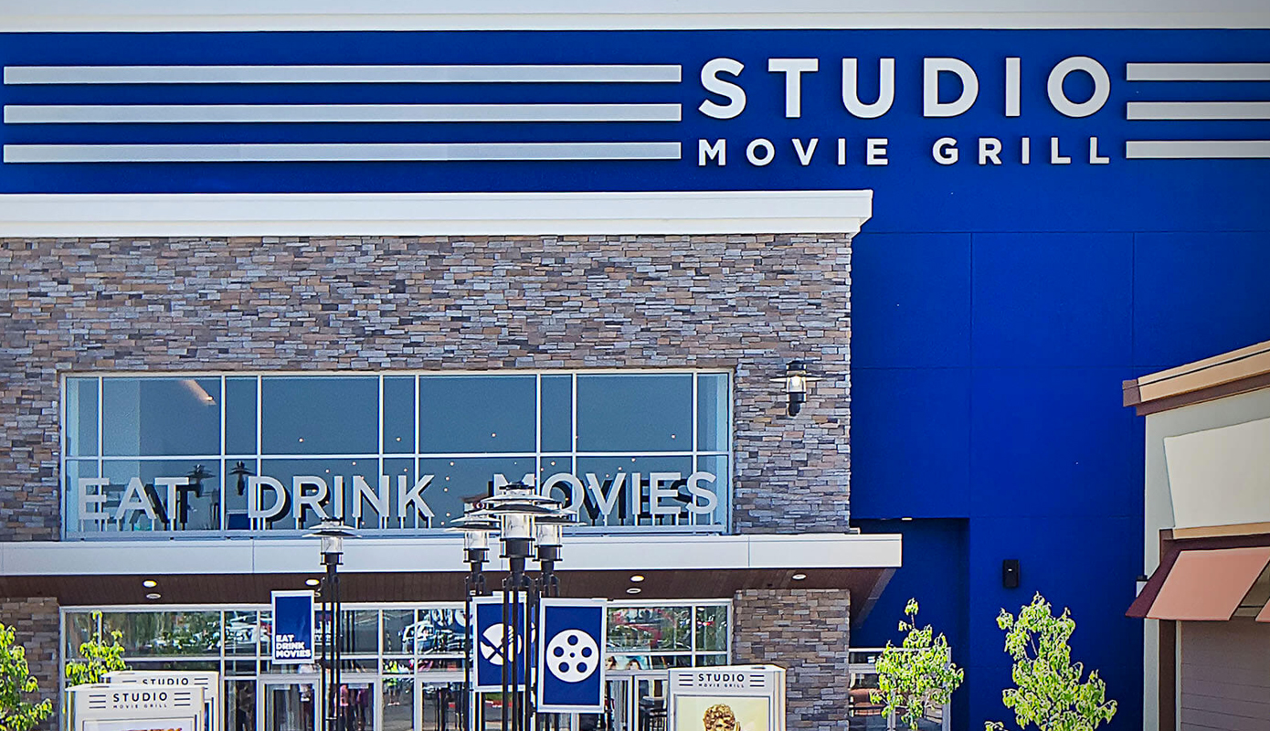 Studio Movie Grill Rocklin CA