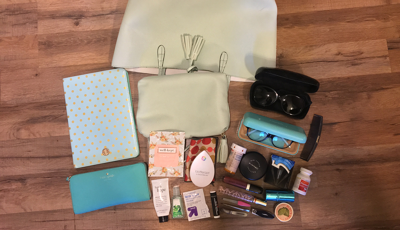 What's In My Bag | Fall 2016 #thelovelygeek