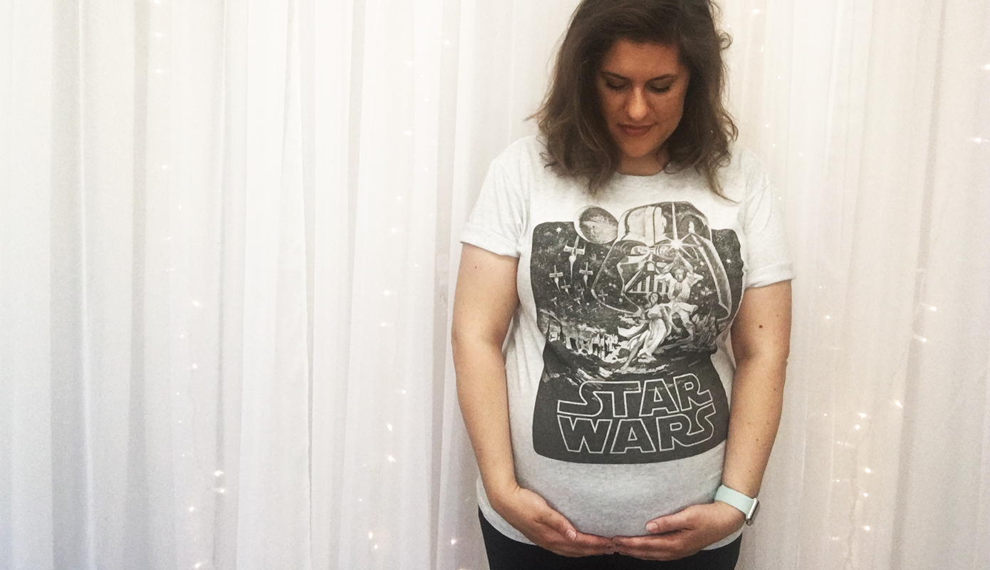 #MaternityMonday #thelovelygeek