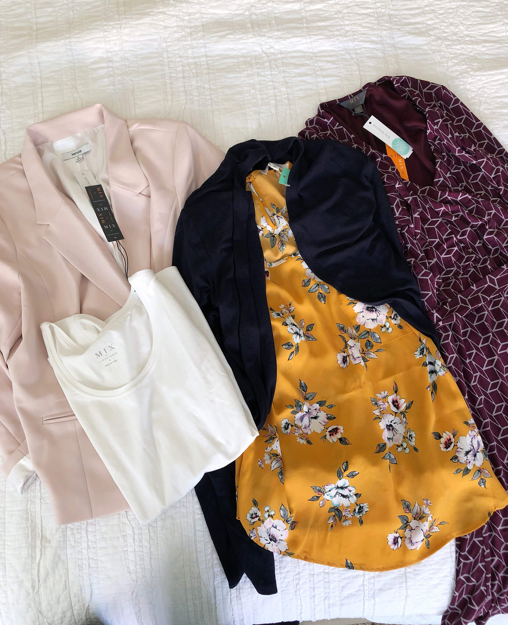 My January 2018 Stitch Fix #thelovelygeek