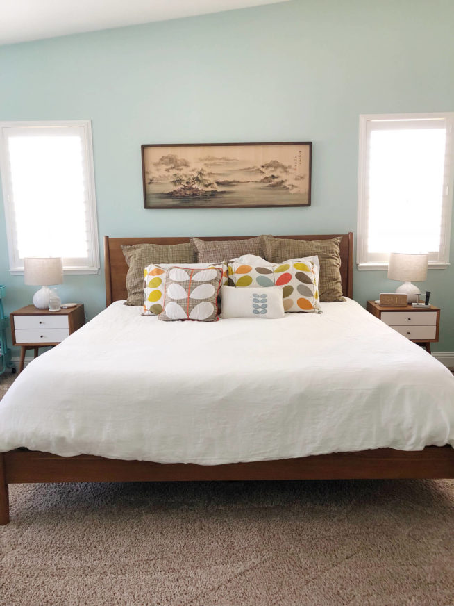 My Master Bedroom Tour #thelovelygeek
