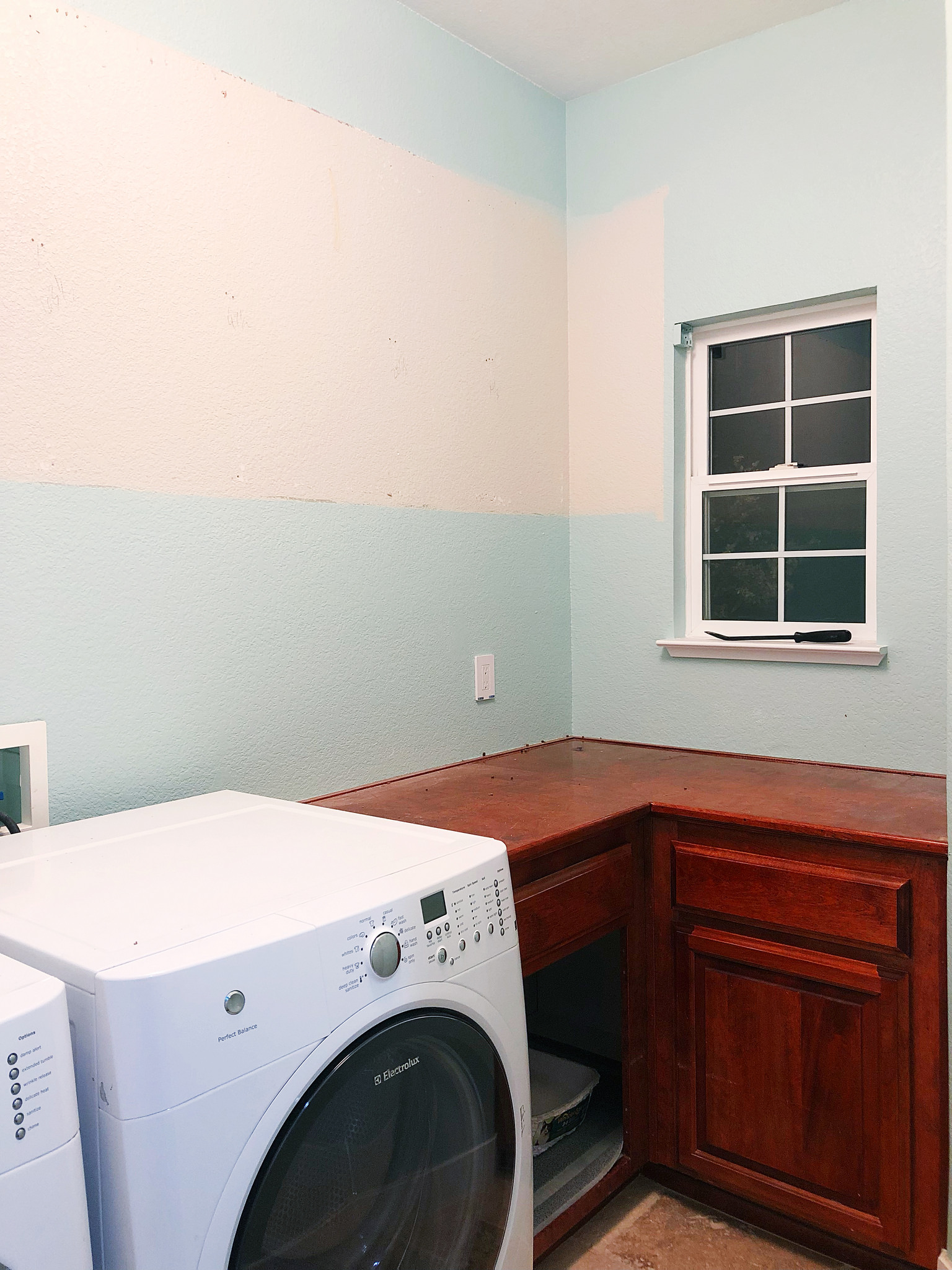 Laundry Room Cabinet Demo